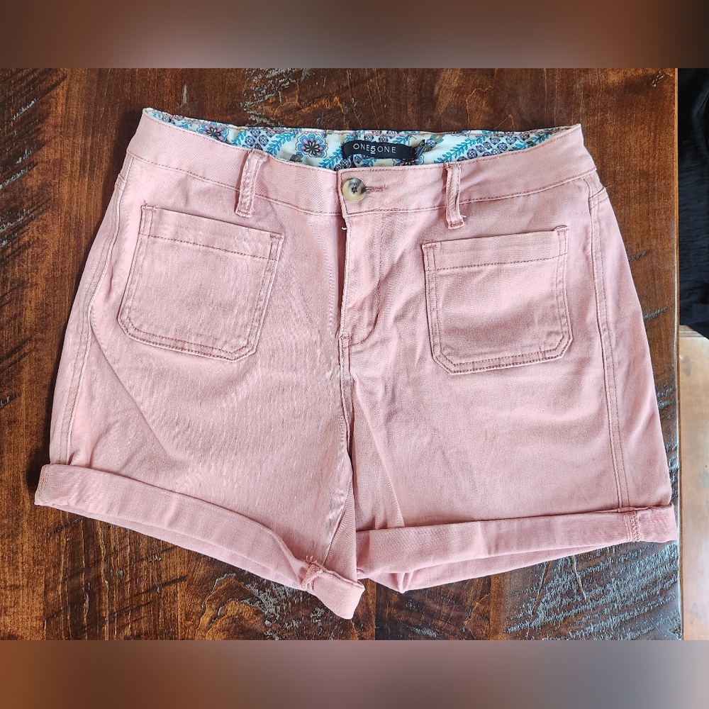 One 5 One Women's Pink Jean Shorts
